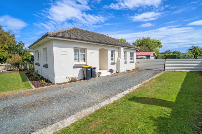 Photo of property in 33 Morton Street, Georgetown, Invercargill, 9812