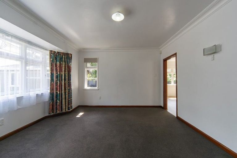 Photo of property in 92 Te Aroha Street, Hamilton East, Hamilton, 3216
