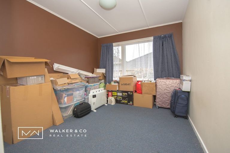 Photo of property in 61 Sunny Grove, Wainuiomata, Lower Hutt, 5014