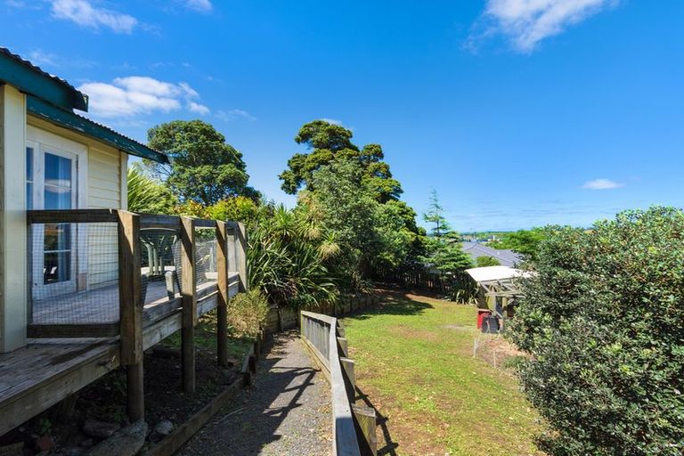 Photo of property in 17 Carlton Road, Pukekohe, 2120