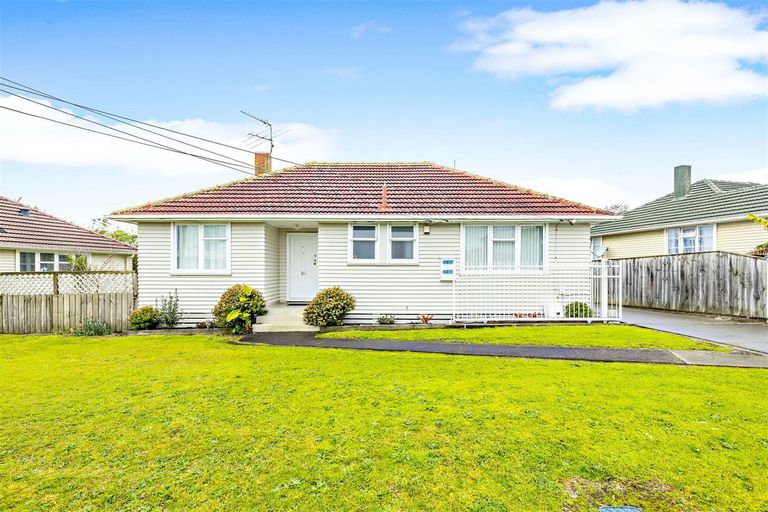 Photo of property in 196 Bairds Road, Otara, Auckland, 2023