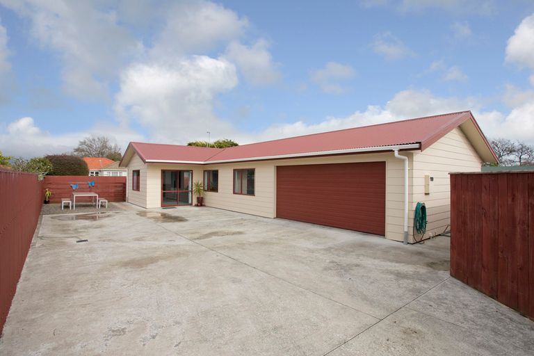 Photo of property in 232a Tremaine Avenue, Highbury, Palmerston North, 4412