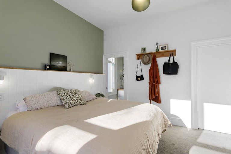 Photo of property in 28 Hawkesbury Avenue, St Albans, Christchurch, 8014