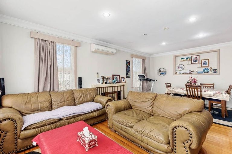 Photo of property in 49 Hoteo Avenue, Papatoetoe, Auckland, 2025