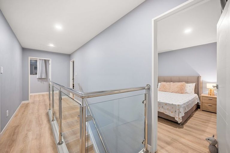 Photo of property in 2 Ketu Court, Albany Heights, Auckland, 0632