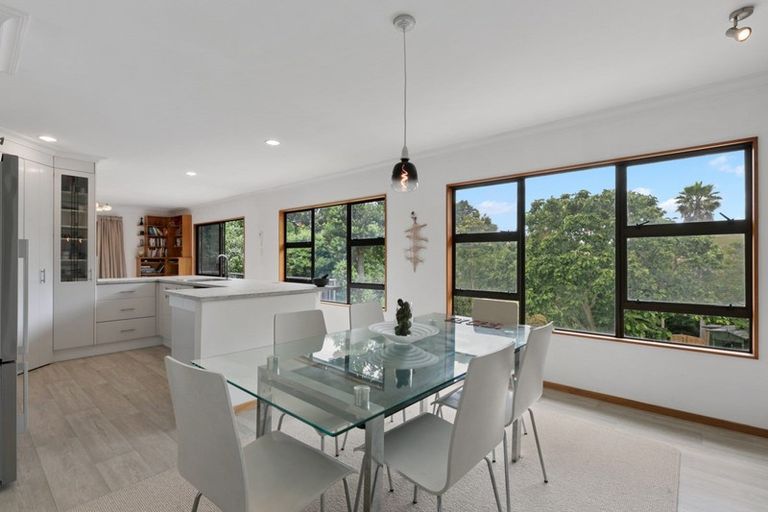 Photo of property in 33 Waikite Road, Welcome Bay, Tauranga, 3112