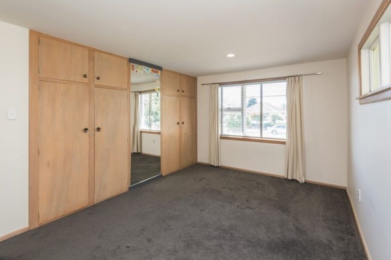 Photo of property in 56 Bickerton Street, Wainoni, Christchurch, 8061