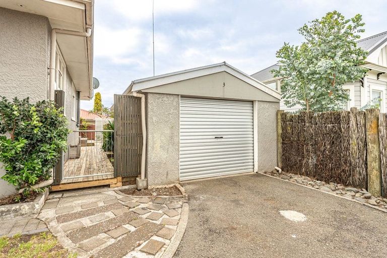 Photo of property in 3 Jackson Street, College Estate, Whanganui, 4500