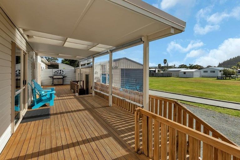Photo of property in 21 Tamure Place, Ruakaka, 0116