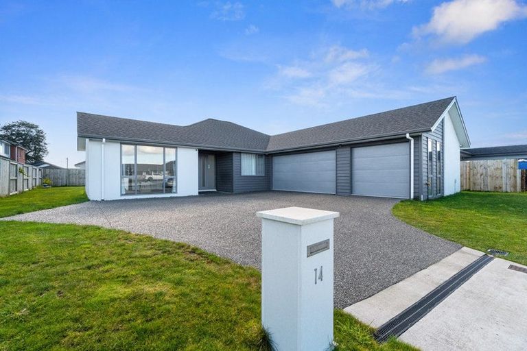 Photo of property in 14 Sydney Place, Flagstaff, Hamilton, 3210