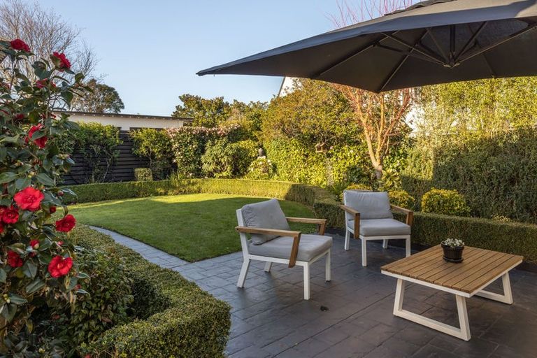 Photo of property in 4 Wairarapa Terrace, Merivale, Christchurch, 8014