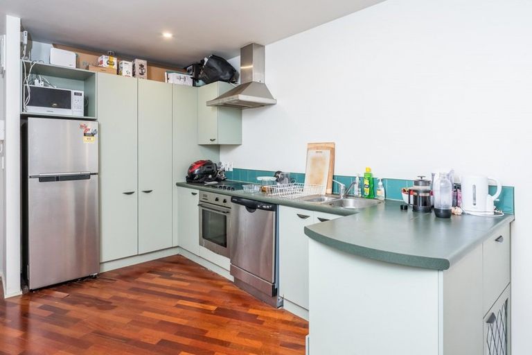 Photo of property in Hume House, 152uc The Terrace, Wellington Central, Wellington, 6011