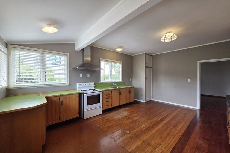 Photo of property in 1/395 Gloucester Street, Taradale, Napier, 4112