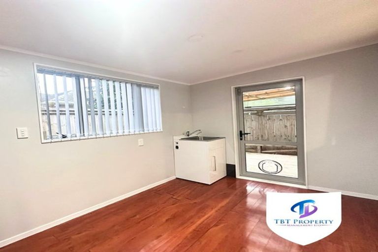 Photo of property in 2/13 Lochinver Road, Papatoetoe, Auckland, 2025