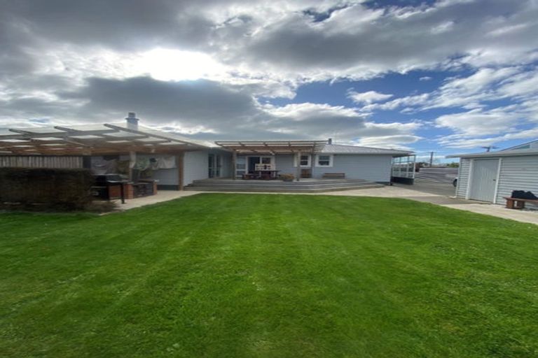 Photo of property in 71 Kettle Avenue, Awapuni, Palmerston North, 4412