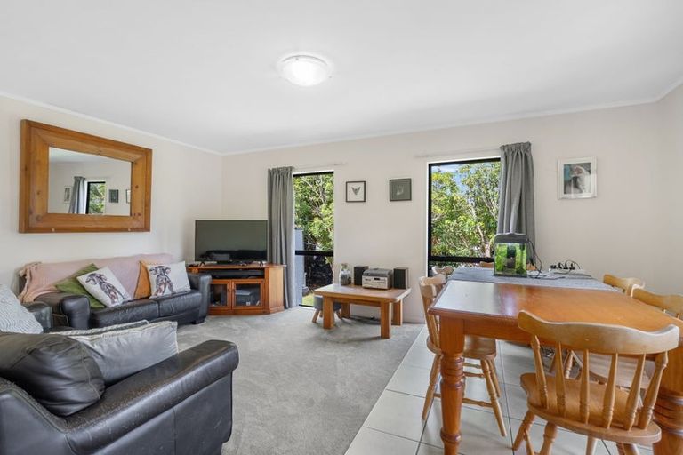 Photo of property in 11c Hyland Place, Waiuku, 2681