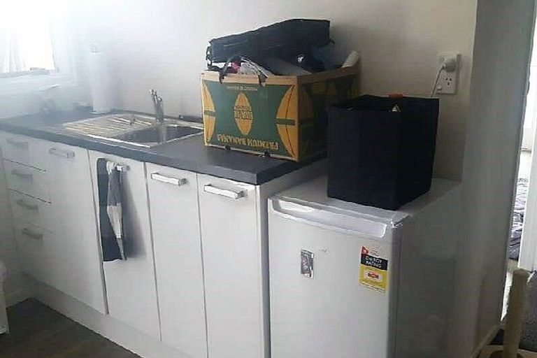 Photo of property in 92 Houchens Road, Glenview, Hamilton, 3206