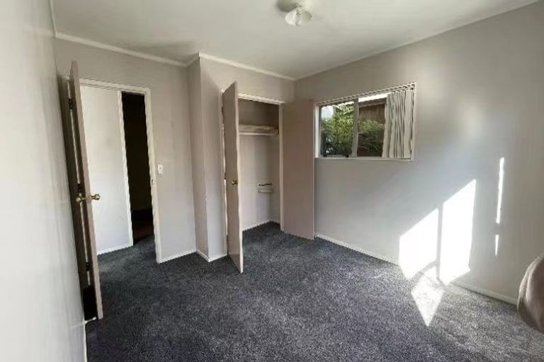 Photo of property in 24 The Boulevard, Sunnyhills, Auckland, 2010