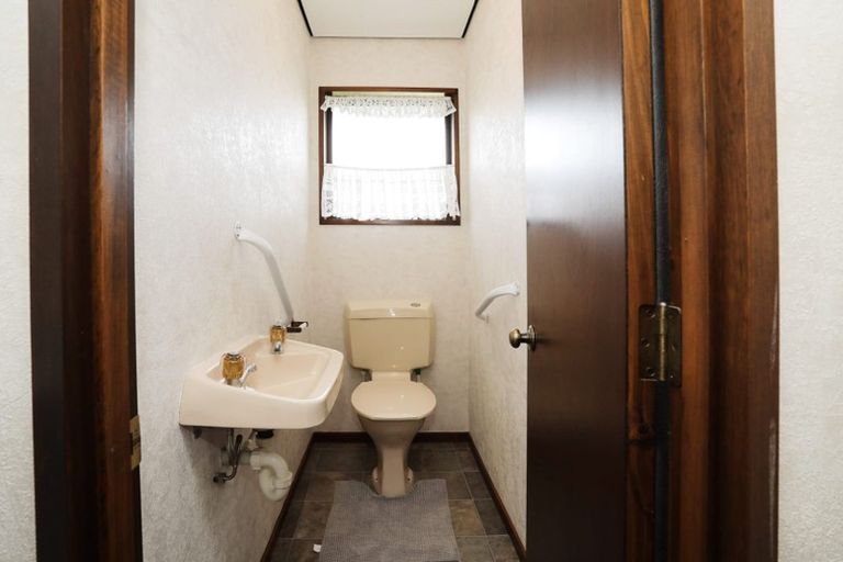 Photo of property in 35 Vogel Street, Waikiwi, Invercargill, 9810