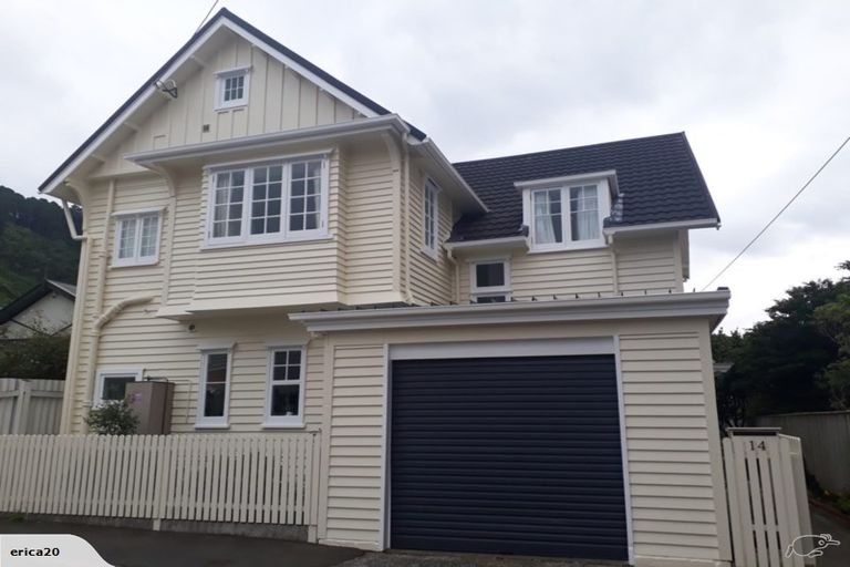 Photo of property in 14 Selwyn Terrace, Thorndon, Wellington, 6011