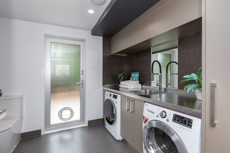 Photo of property in 19a Wharemauku Road, Raumati Beach, Paraparaumu, 5032