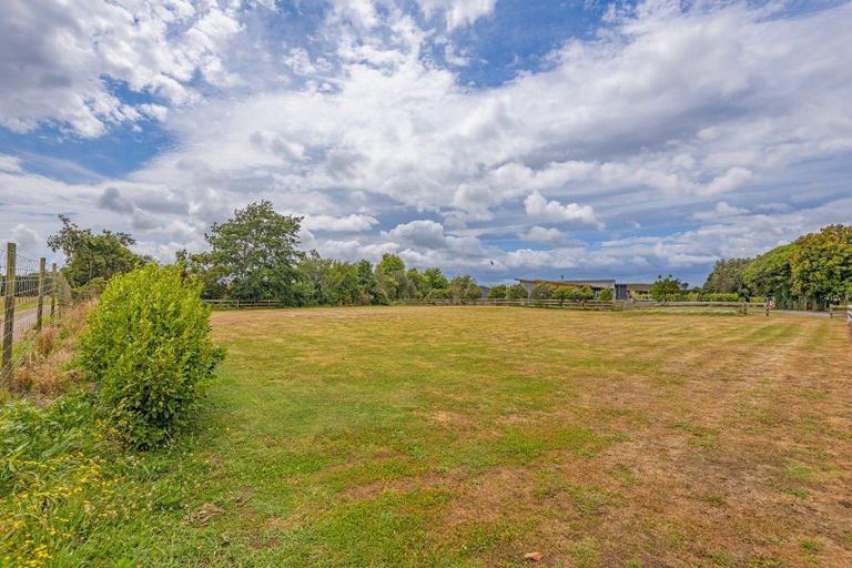 Photo of property in 16 Grefor Lane, Waitarere, Levin, 5574