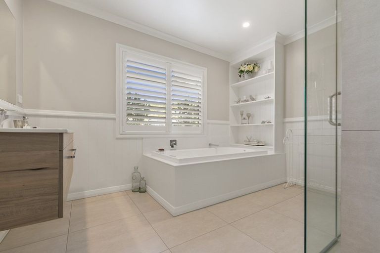 Photo of property in 13 Kestrel Lane, Kinloch, Taupo, 3377