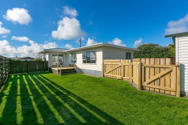 Photo of property in 23 Sunnyvale Street, Bell Block, New Plymouth, 4312