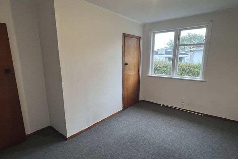 Photo of property in 6 Ayr Place, Hokowhitu, Palmerston North, 4410