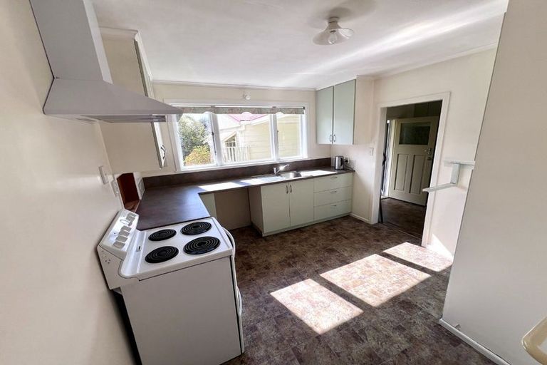 Photo of property in 33 Mcleod Road, Henderson, Auckland, 0612