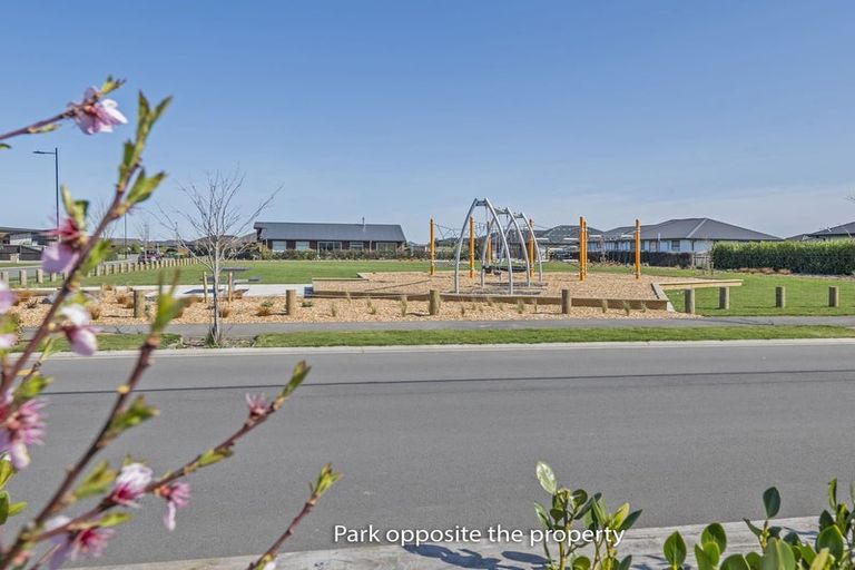 Photo of property in 15 Chimango Place, Rolleston, 7615