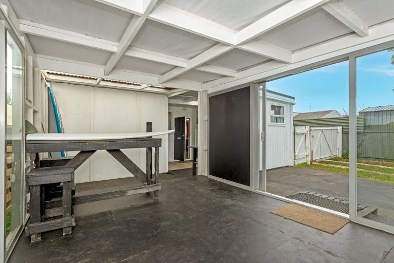 Photo of property in 64 Awapuni Road, Awapuni, Gisborne, 4010