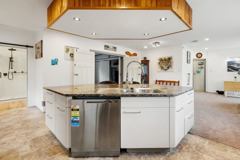 Photo of property in 74 Mardon Road, Enderley, Hamilton, 3214