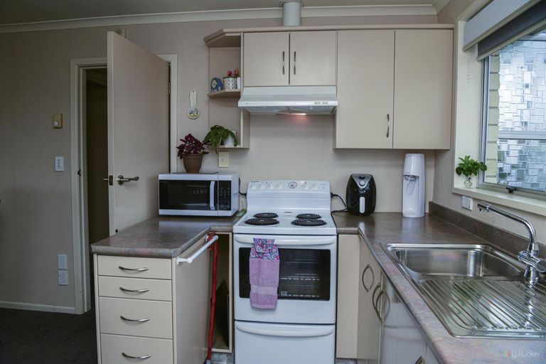 Photo of property in 1/345 Church Street, West End, Timaru, 7910