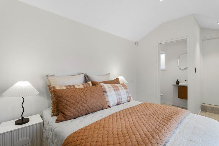 Photo of property in 134 Papanui Road, Merivale, Christchurch, 8014