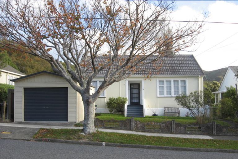 Photo of property in 79 Wilkie Crescent, Naenae, Lower Hutt, 5011