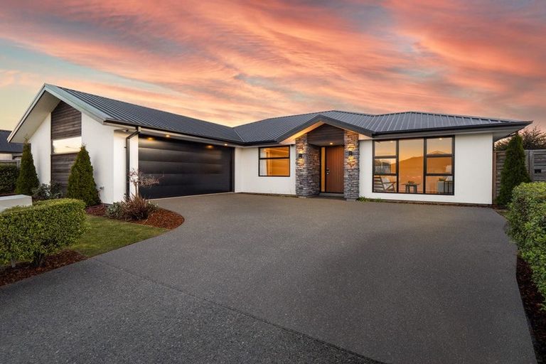 Photo of property in 32 Longcot Drive, Rolleston, 7615