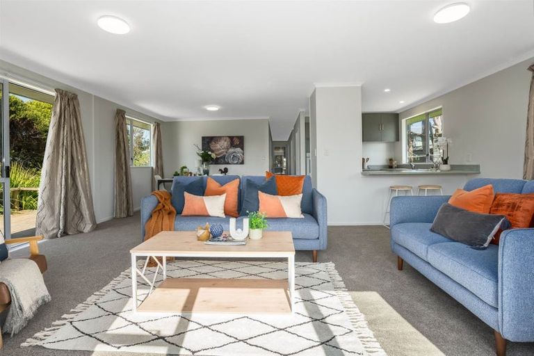 Photo of property in 95b Muri Road, Pukerua Bay, 5026