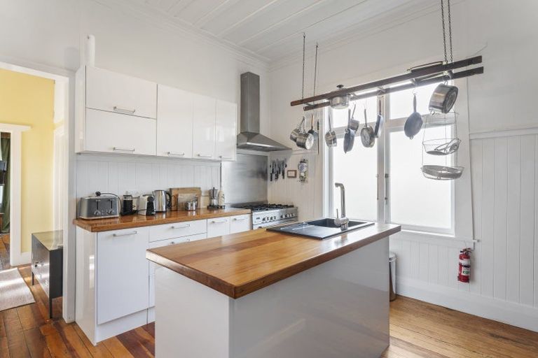 Photo of property in 56 Duncan Street, Raetihi, 4632