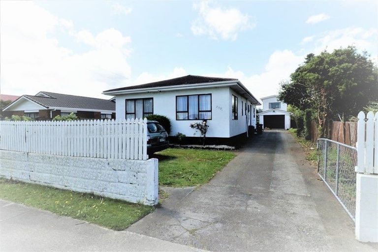Photo of property in 250 Heads Road, Gonville, Whanganui, 4501