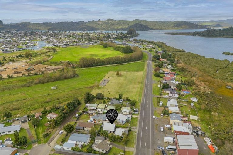 Photo of property in 210 South Highway West, Whitianga, 3510