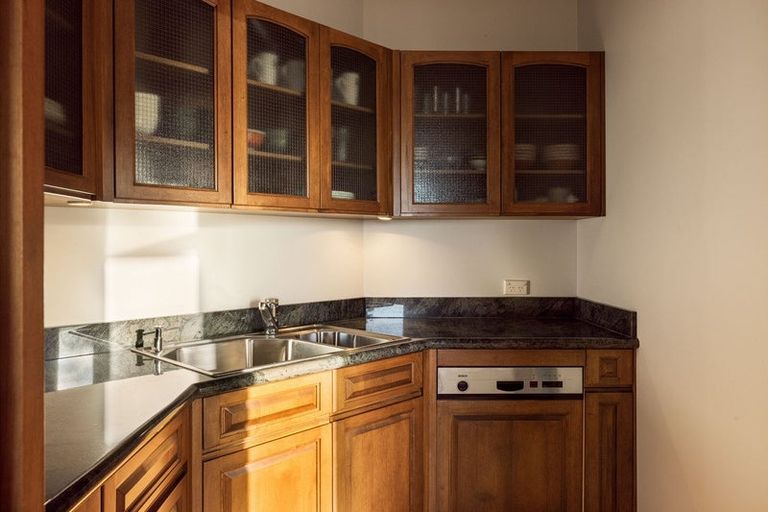 Photo of property in 20 Tinopai Drive, Omokoroa, 3114