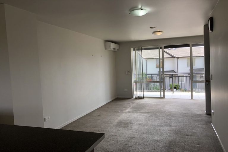 Photo of property in 56 Haven Drive, East Tamaki, Auckland, 2013