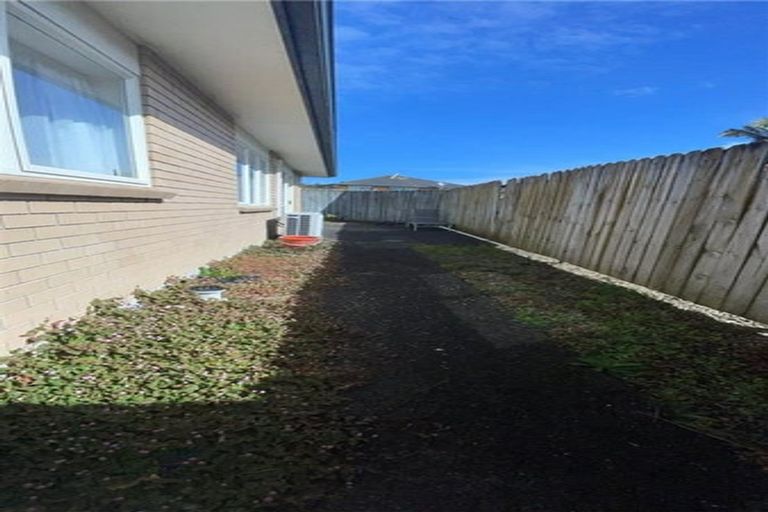 Photo of property in 17 Tir Conaill Avenue, Flat Bush, Auckland, 2019