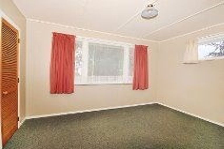 Photo of property in 52 Fergusson Street, Solway, Masterton, 5810