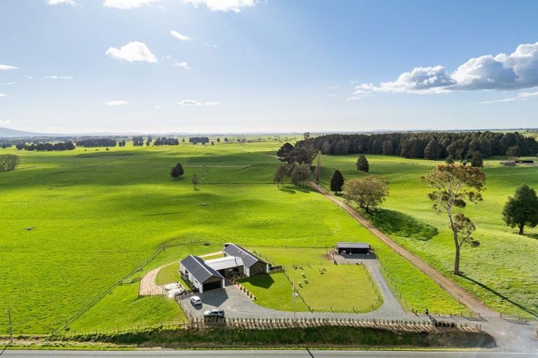 Photo of property in 1136 Roto O Rangi Road, Rotoorangi, Cambridge, 3495