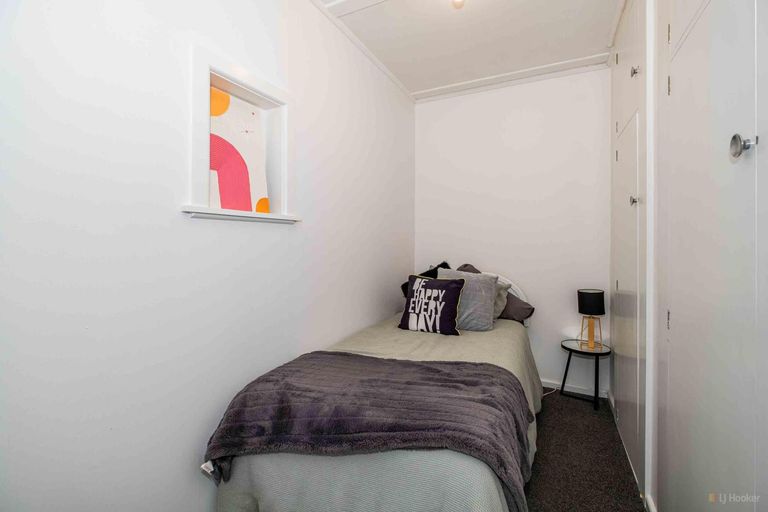 Photo of property in 22 Hughes Street, Waimate, 7924