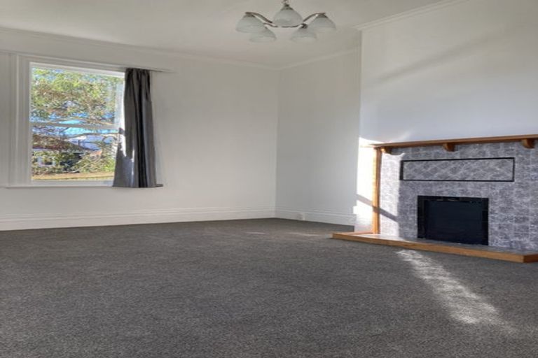 Photo of property in 11 Brougham Street, Mount Victoria, Wellington, 6011