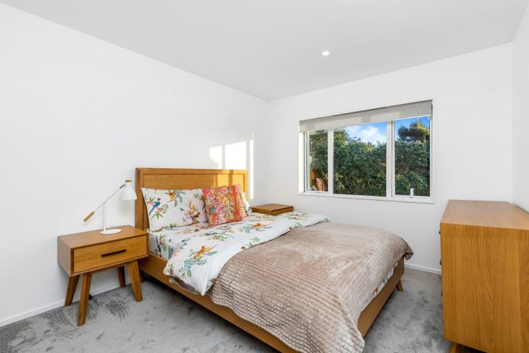 Photo of property in 29a Kimberly Grove, Greenhithe, Auckland, 0632