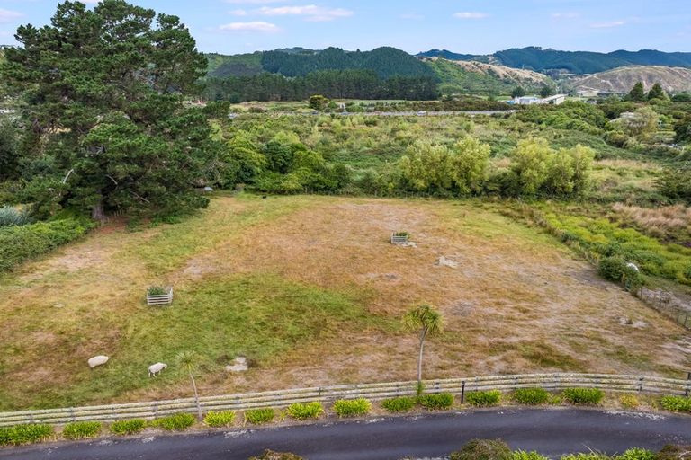Photo of property in 65 Killalea Place, Paraparaumu, 5032